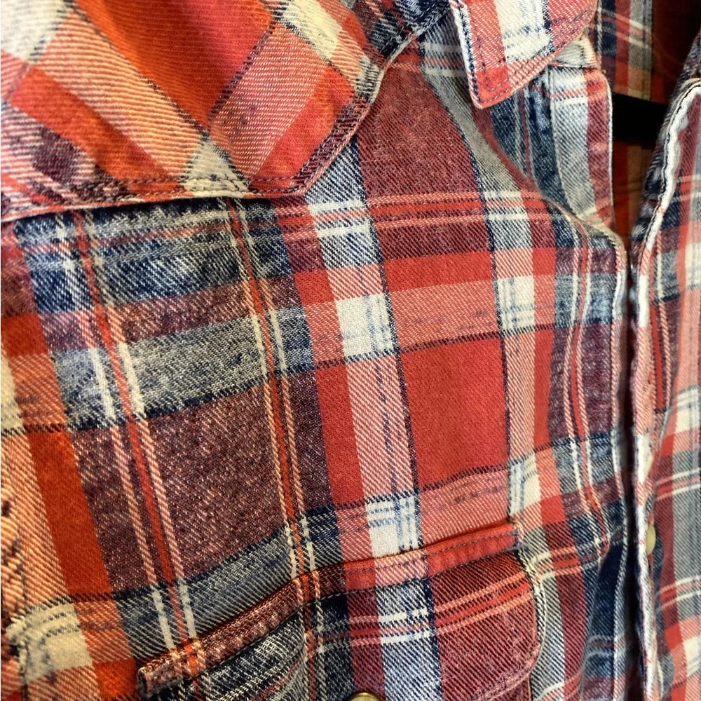 🔥 Lucky Brand Plaid Flannel Shirt Red Blue Snap Western Medium - Picture 5 of 7
